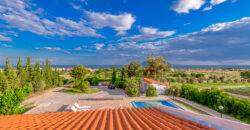 Ενοικίαση Πολυτελούς Μεζονέτας 200 Μ2.