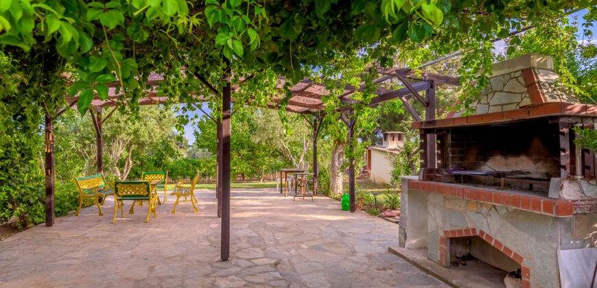 Ενοικίαση Πολυτελούς Μεζονέτας 200 Μ2.