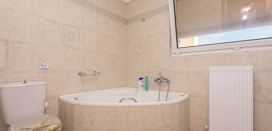 Ενοικίαση Πολυτελούς Μεζονέτας 200 Μ2.