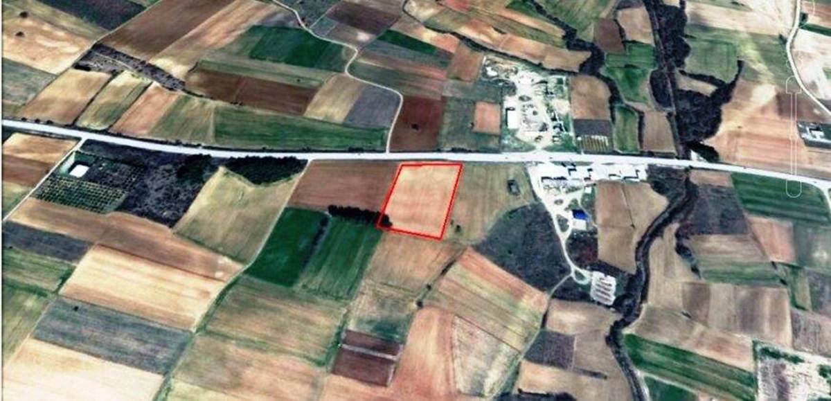 Κομοτηνή. Πώληση Αγροτεμαχίου 11.375 Μ2.