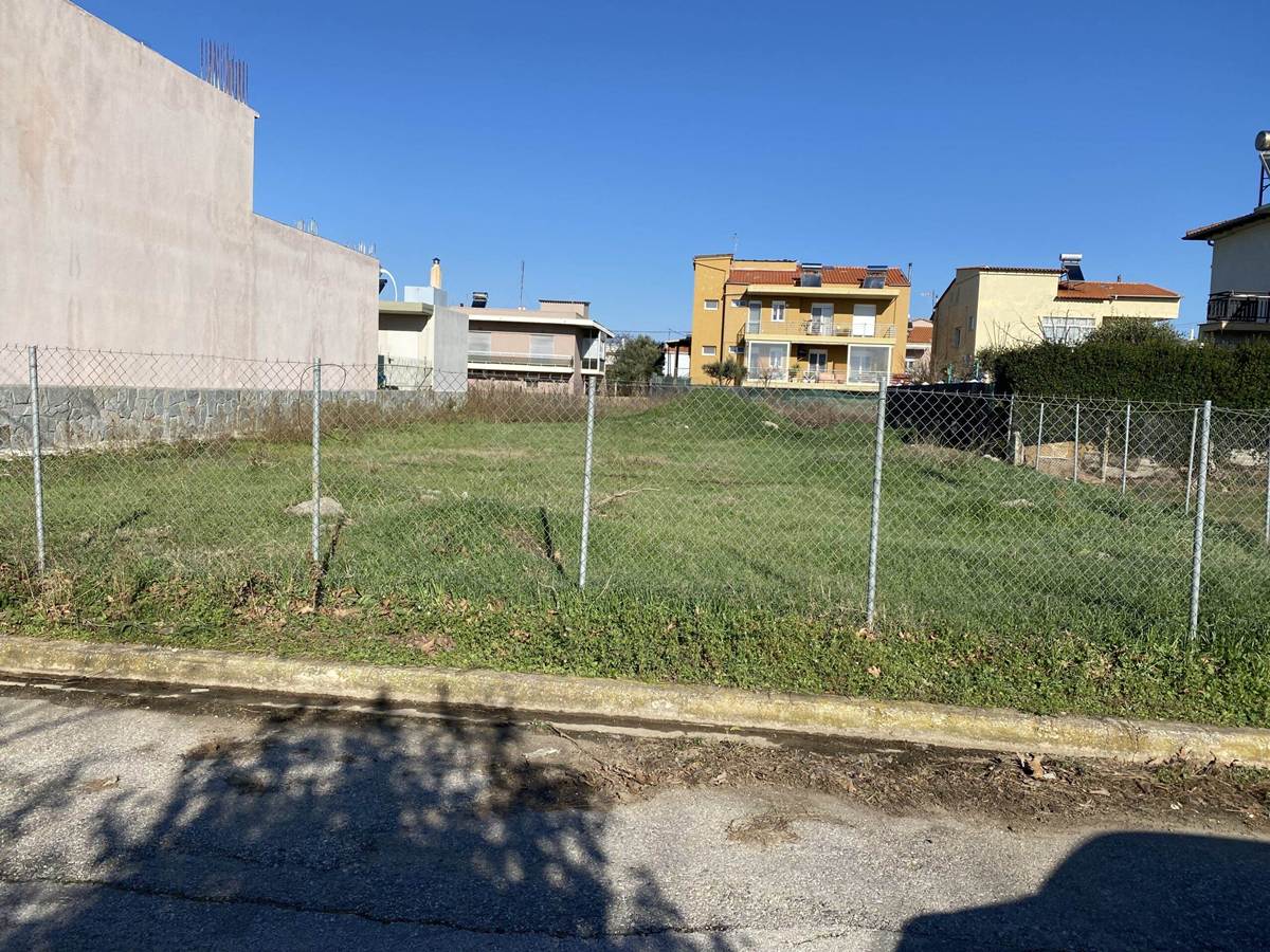 Απαλός. Πώληση Οικοπέδου 460 Μ2.