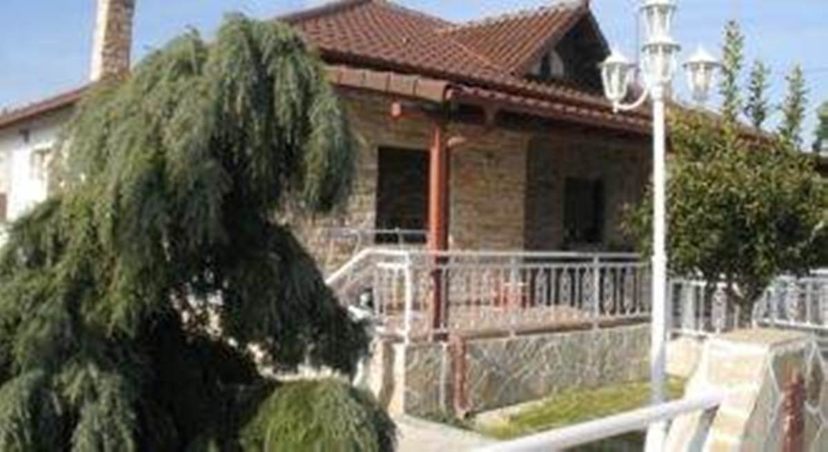 Χαιδευτό Κεραμωτής. Πώληση Μονοκατοικίας.