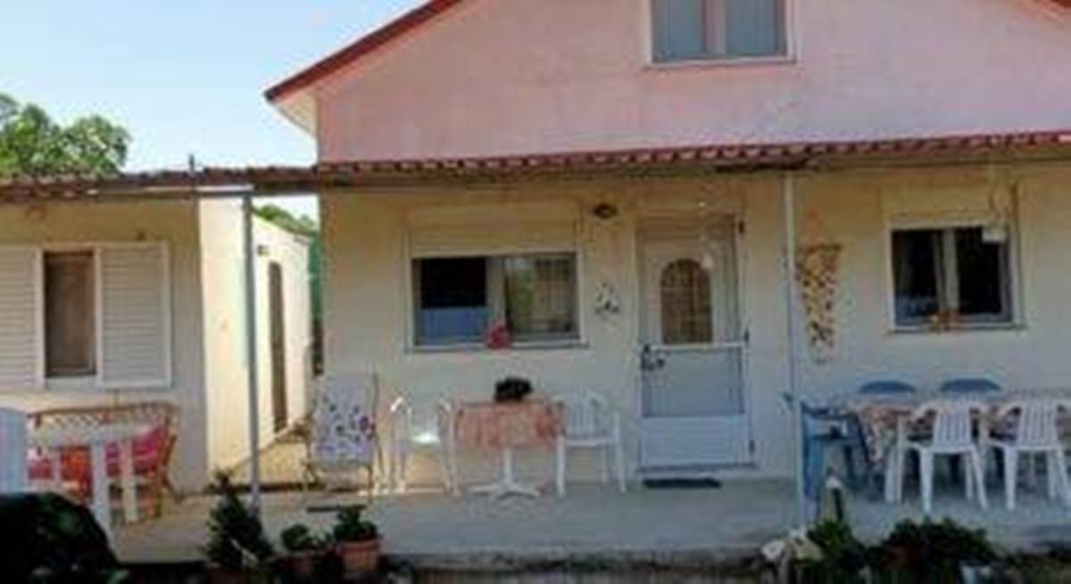 Αγ. Νικόλαος Χαλκιδικής. Πώληση Μονοκατοικίας 90 Μ2.