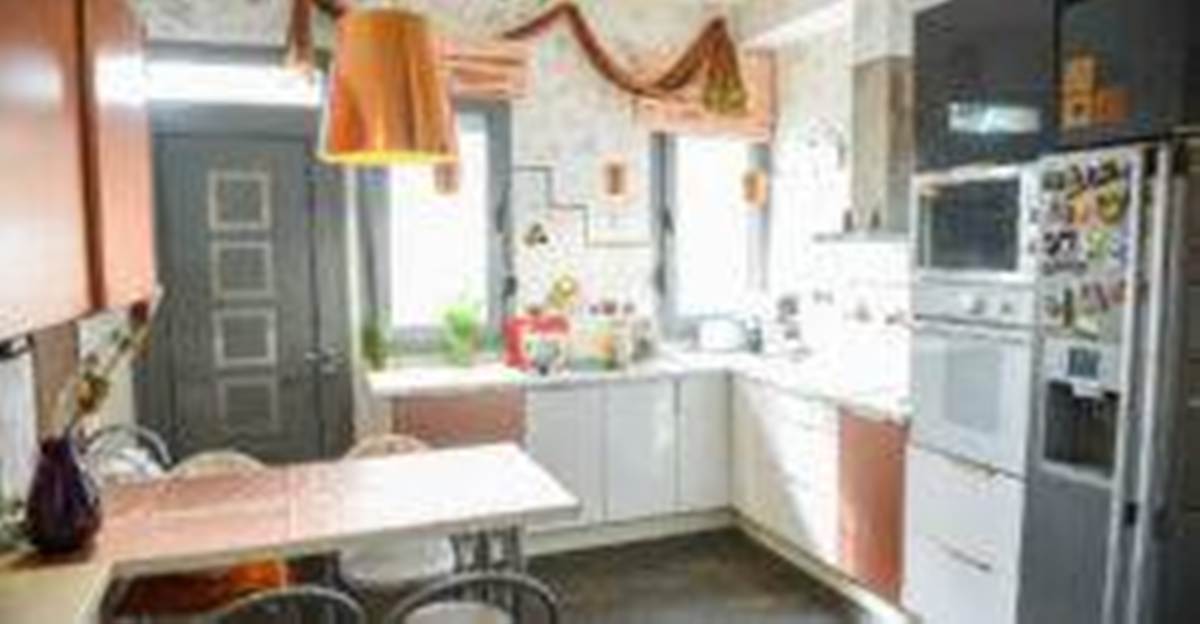 Ροδίτης Πώληση Πολυτελούς Κατοικίας.