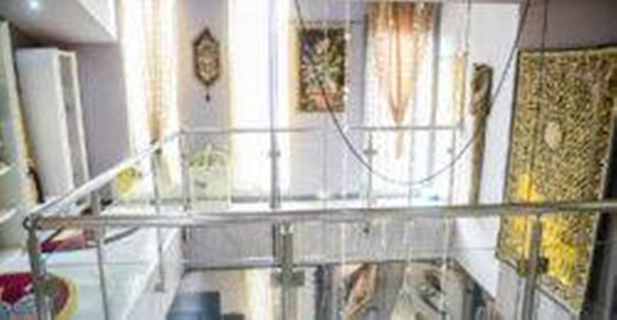 Ροδίτης Πώληση Πολυτελούς Κατοικίας.