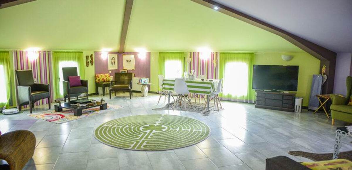 Ροδίτης Πώληση Πολυτελούς Κατοικίας.