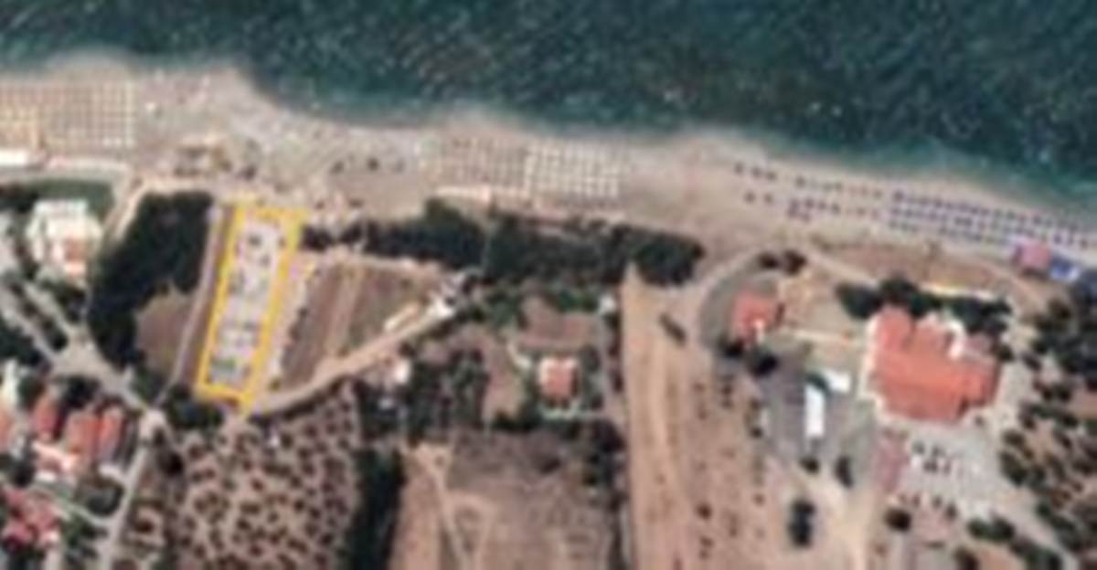 Αγία Παρασκευή Μάκρης. Πώληση Παραθαλασσίου Αγροτεμαχίου 5.357 Μ2.
