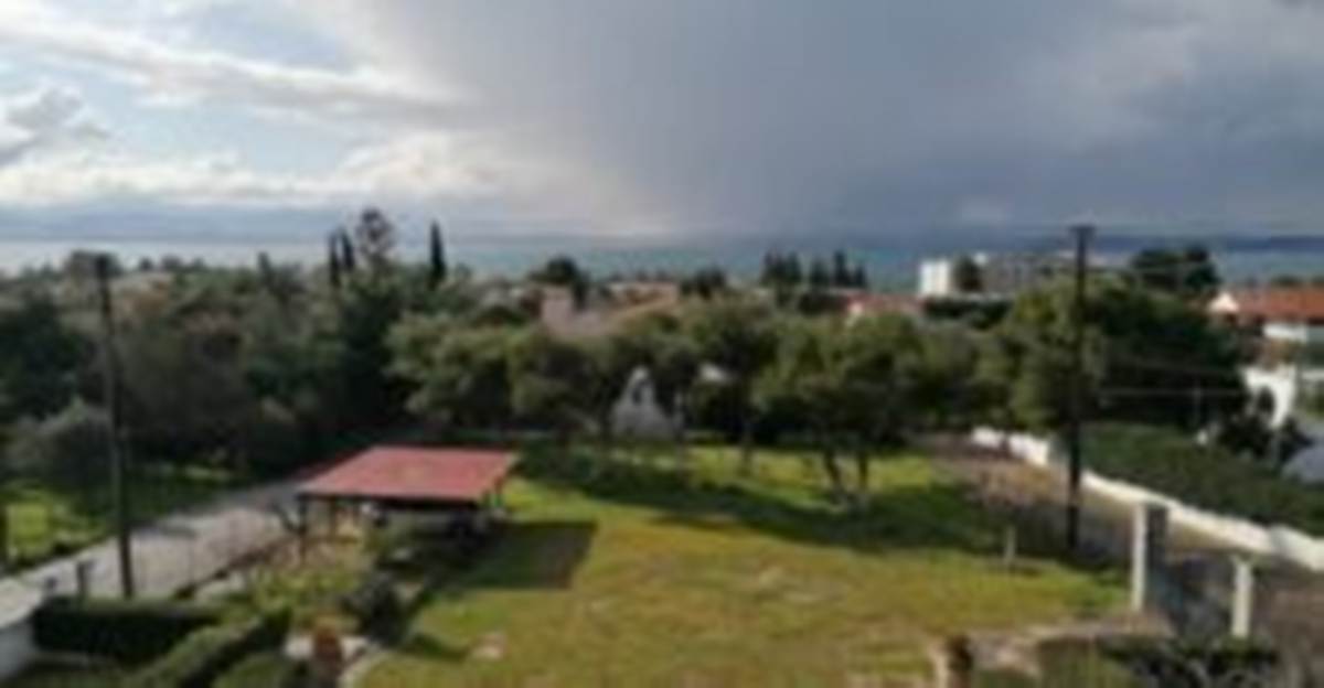 Ερέτρια. Πώληση Κατοικίας 200 Μ2.