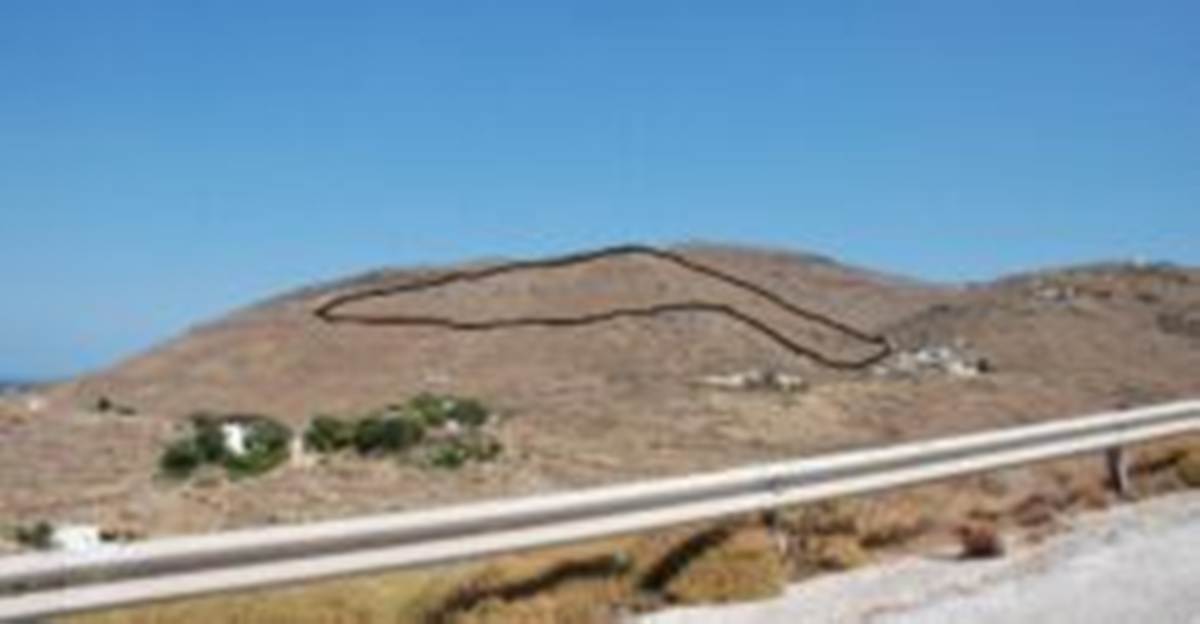 Σέριφος. Περιοχή Φλέα. Πώληση Αγροτεμαχίου 34.933 Μ2.