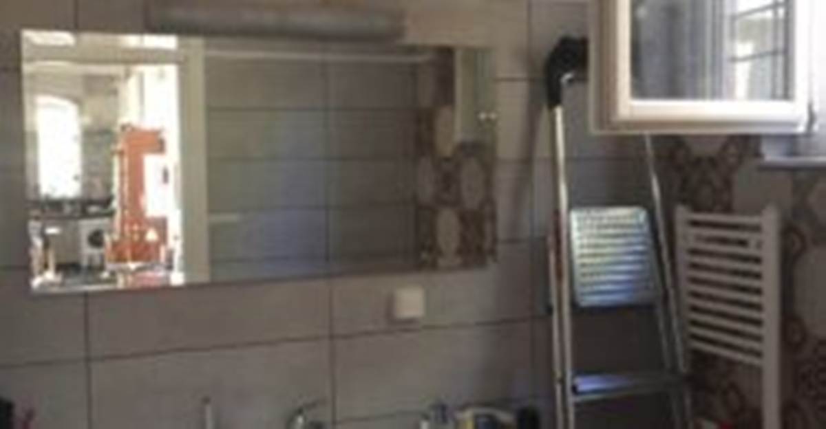 Σύρος. Πώληση Τριπλοκατοικίας.