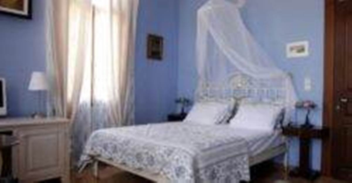 Χίος. Πώληση Ξενοδοχείου 2 ορόφων 194 Μ2.