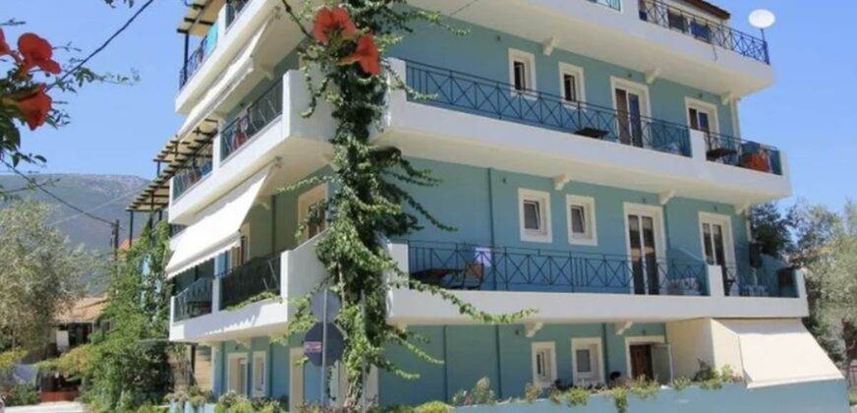 Βασιλική Λευκάδας. Πώληση Ξενοδοχείου 840 Μ2.