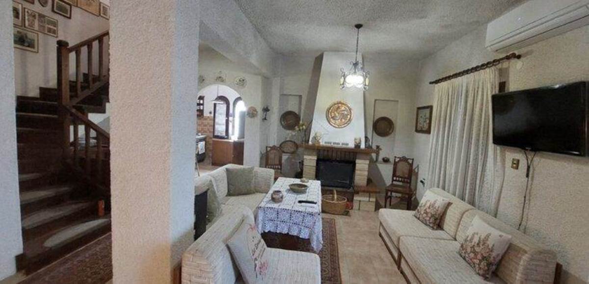 Σιθωνία Χαλκιδική. Πώληση Μονοκατοικίας/Βίλας  161 Μ2.