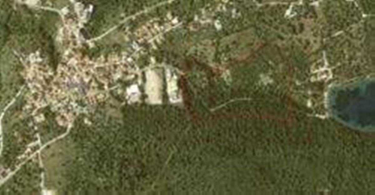 Μεγανήσι Λευκάδα. Πώληση Αγροτεμαχίου 28.000 Μ2.