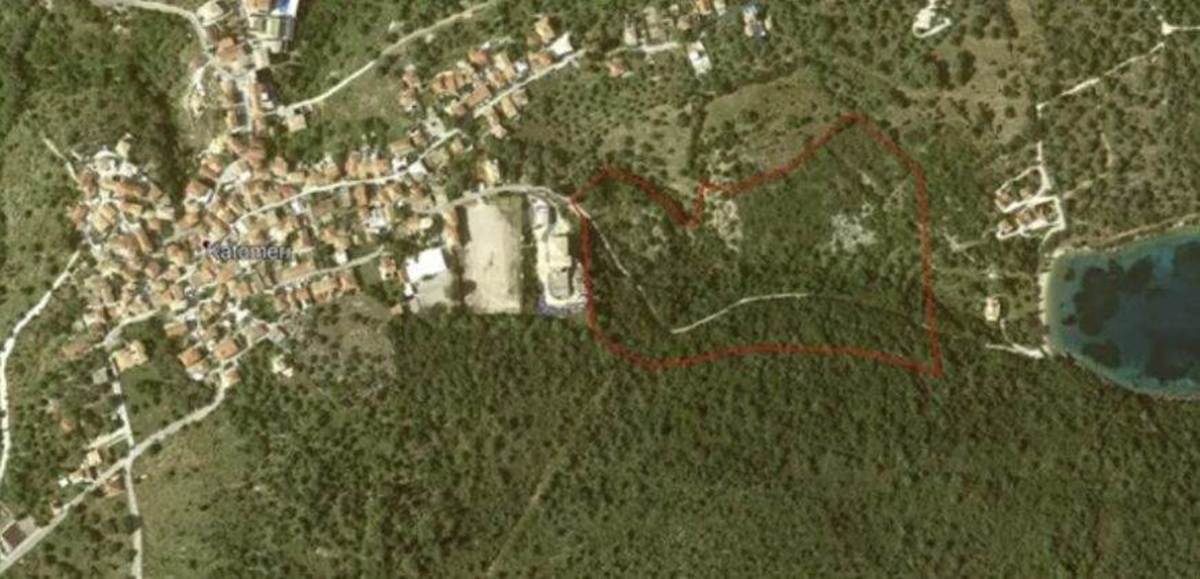 Μεγανήσι Λευκάδα. Πώληση Αγροτεμαχίου 28.000 Μ2.