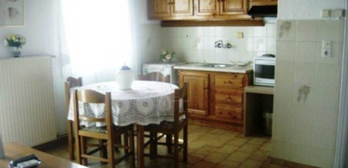 Σκιάθος. Πώληση Ξενοδοχείου 300 Μ2.