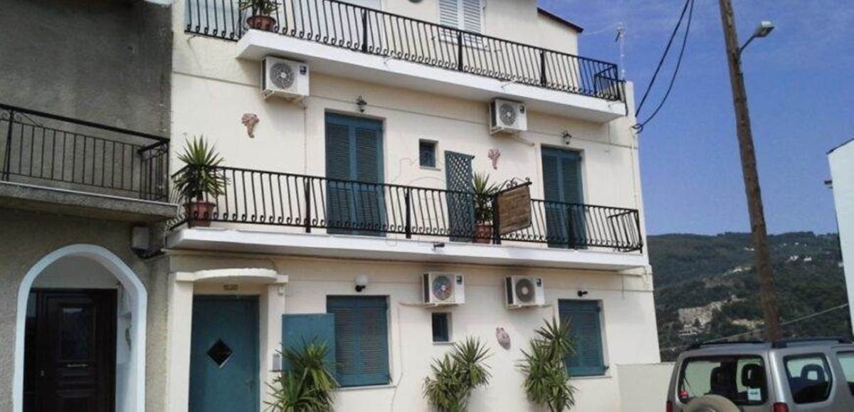 Σκιάθος. Πώληση Ξενοδοχείου 300 Μ2.