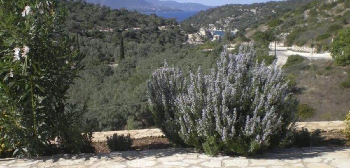 Μεγανήσι Λευκάδας. Πώληση Μονοκατοικίας 150 Μ2.