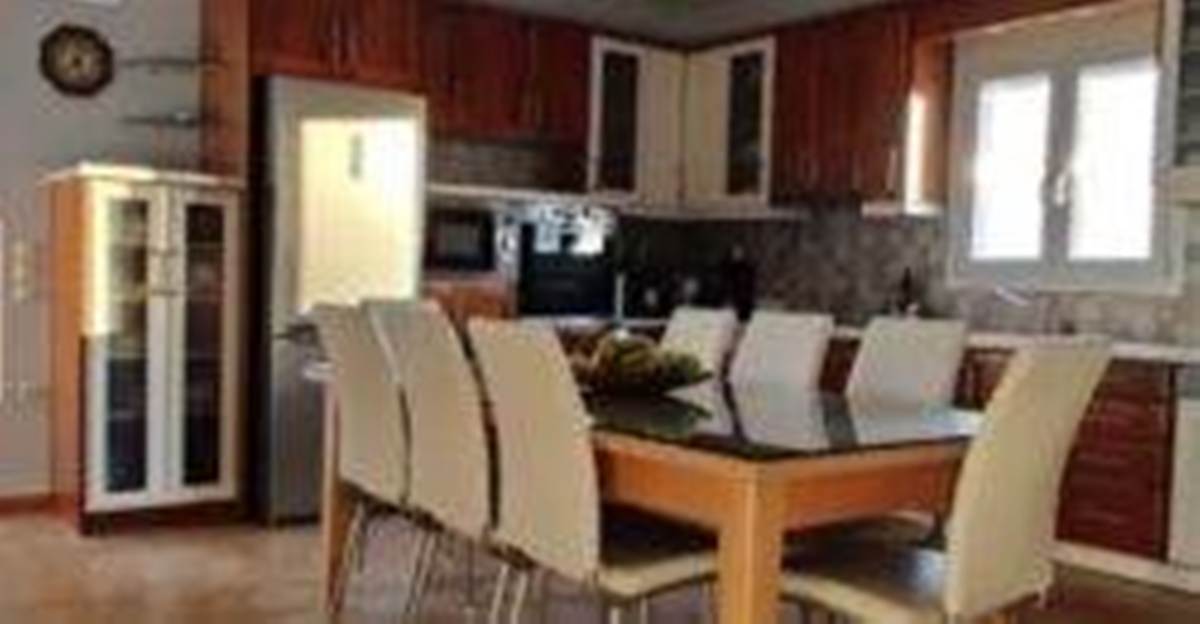 Νάξος. Πώληση Συγκροτήματος 3ων ανεξάρτητων  κατοικιών, 540 Μ2.