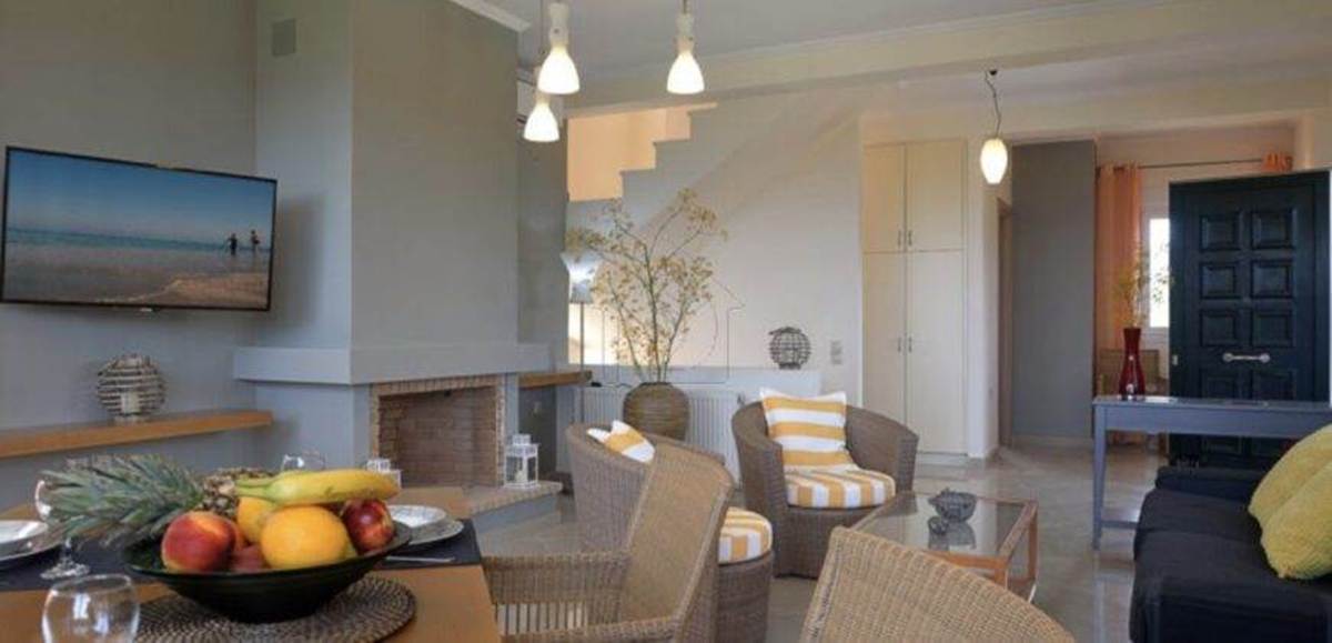 Αχίλλειο Κέρκυρα. Πώληση Συγκροτήματος 5 Βίλες.