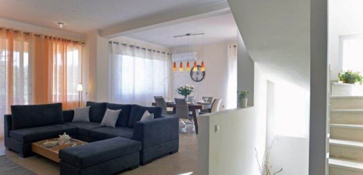 Αχίλλειο Κέρκυρα. Πώληση Συγκροτήματος 5 Βίλες.