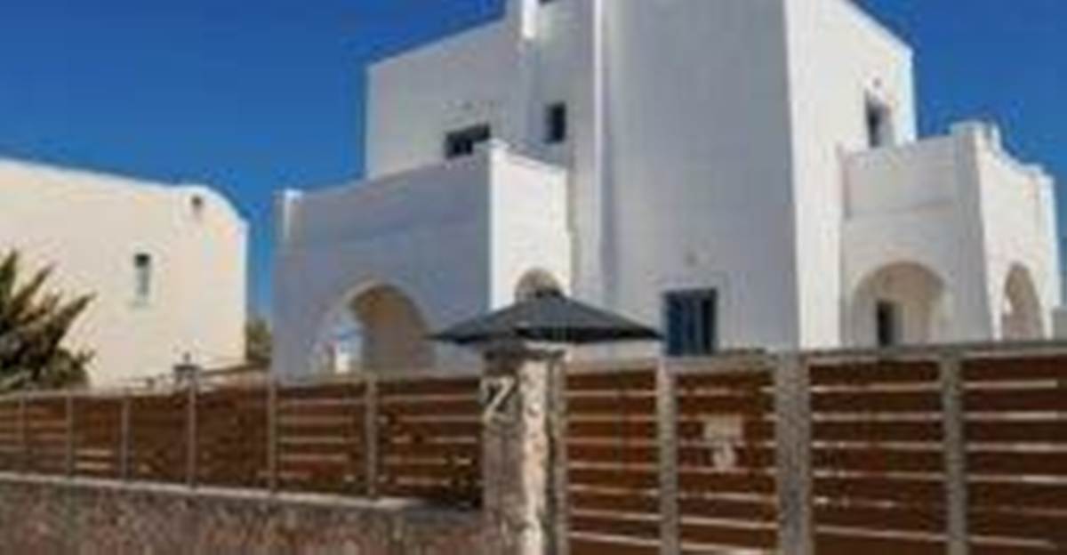 Σαντορίνη. Πώληση Βίλας 150 Μ2.