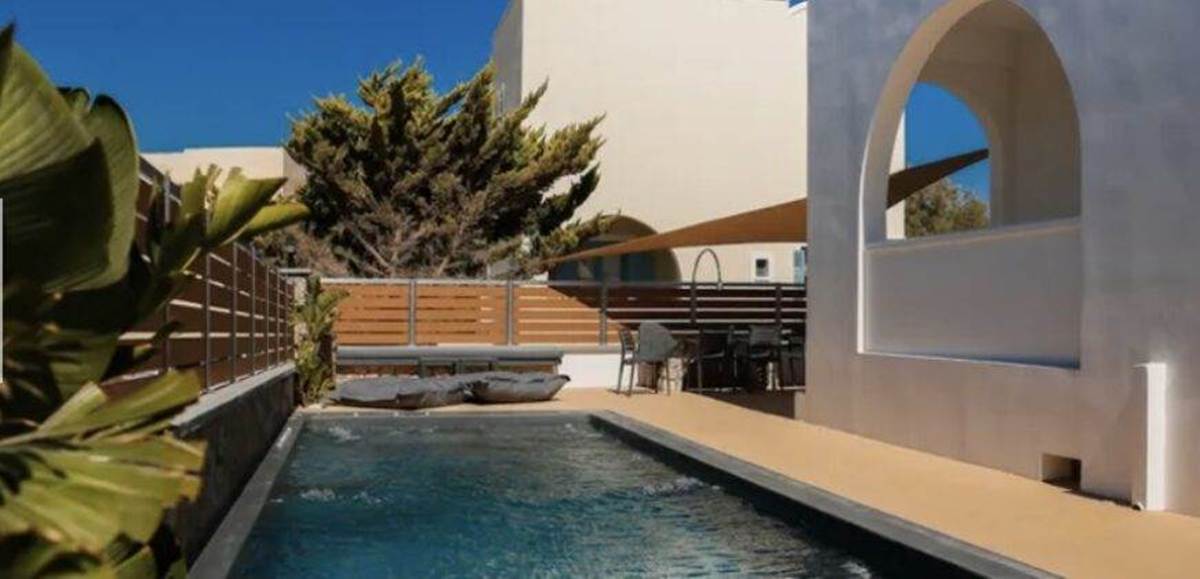 Σαντορίνη. Πώληση Βίλας 150 Μ2.