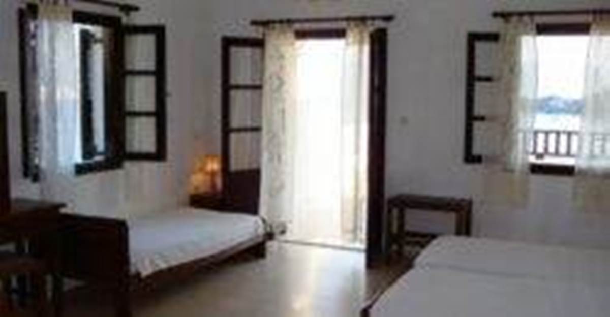 Κάλυμνος Μυρτιές. Πώληση Ξενοδοχείου 210 Μ2.