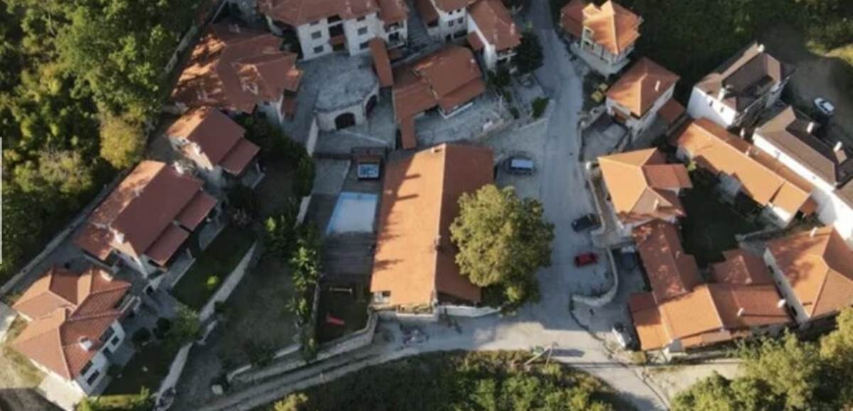 Παλιό Ελατοχώρι Πιερίας. Πώληση Ξενοδοχείου 2.000 Μ2.