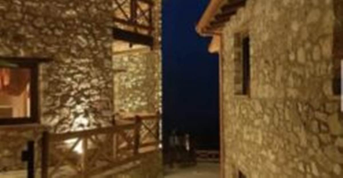 Παλιό Ελατοχώρι Πιερίας. Πώληση Ξενοδοχείου 2.000 Μ2.