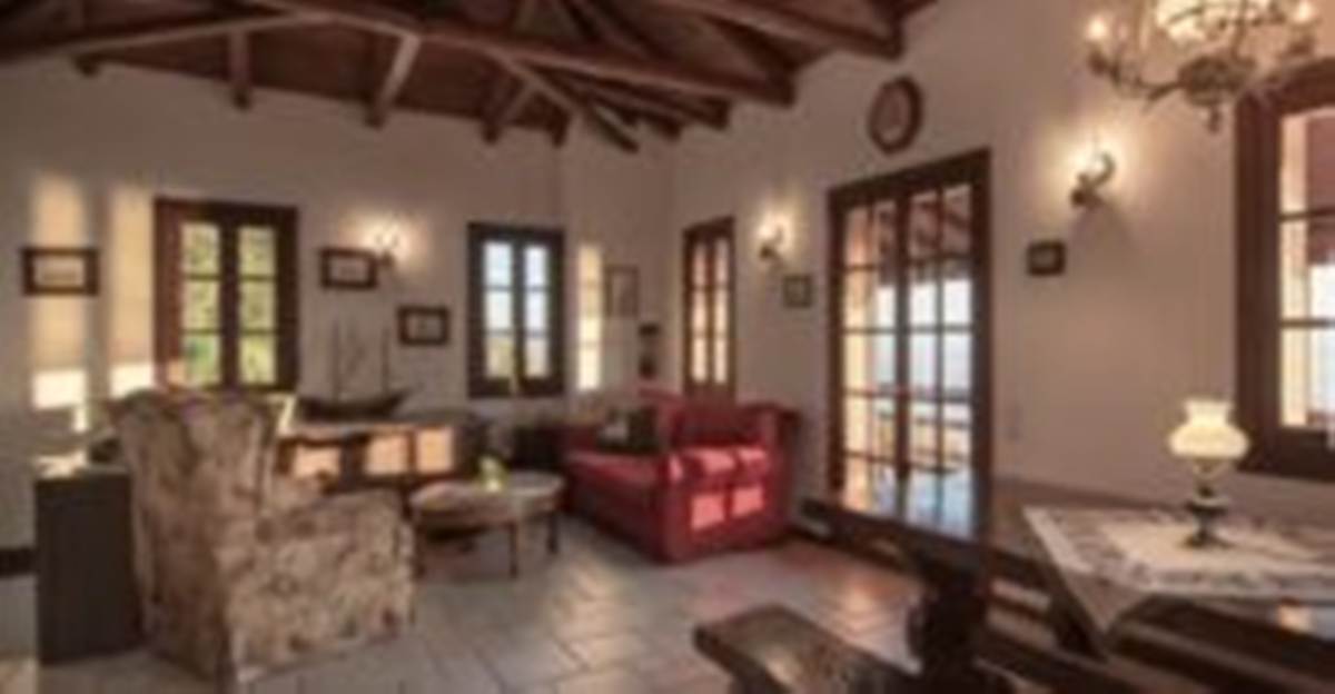 Πήλιο. Πώληση 2 Βίλες  80 + 175 Μ2.