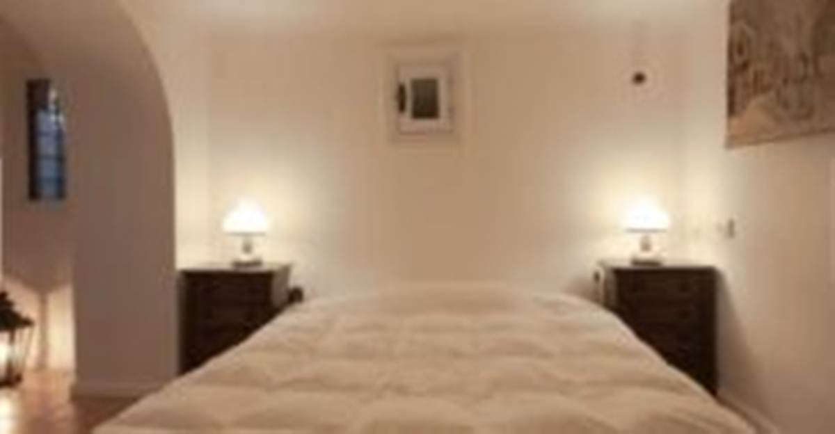 Σύρος. Πώληση Τριπλοκατοικίας.