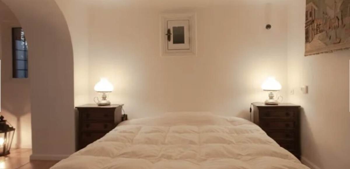 Σύρος. Πώληση Τριπλοκατοικίας.