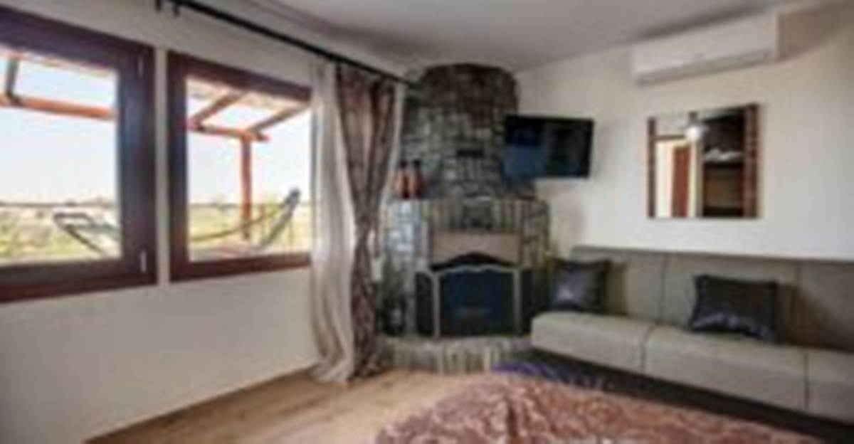 Νέα Μουδανιά Χαλκιδικής. Πώληση Βίλας 400 Μ2.