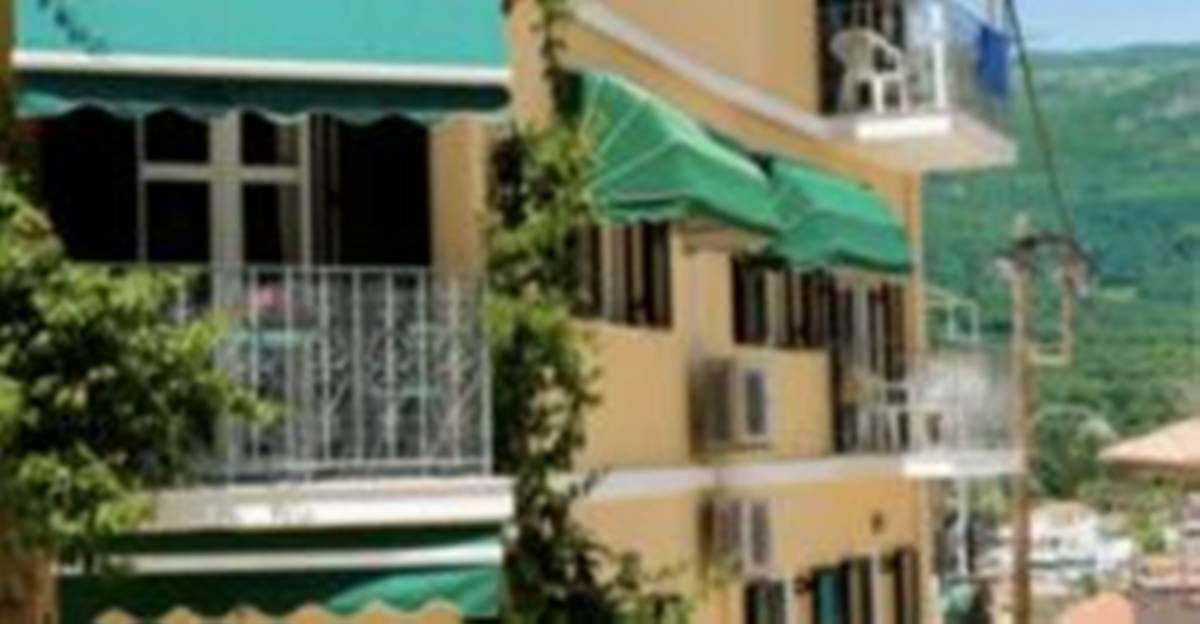 Πάργα. Πώληση Ξενώνα 240 Μ2.