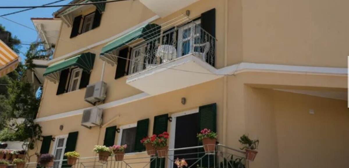 Πάργα. Πώληση Ξενώνα 240 Μ2.