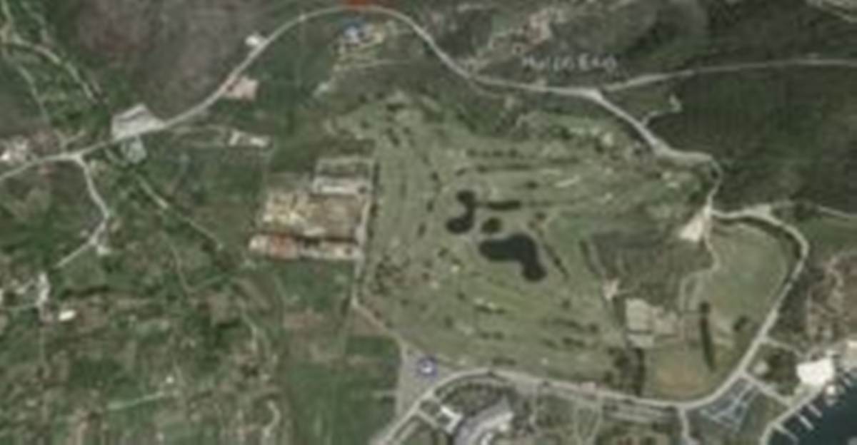 Λιμάνι Καρρά. Χαλκιδική. Πώληση αγροτεμαχίου 10.000 Μ2.