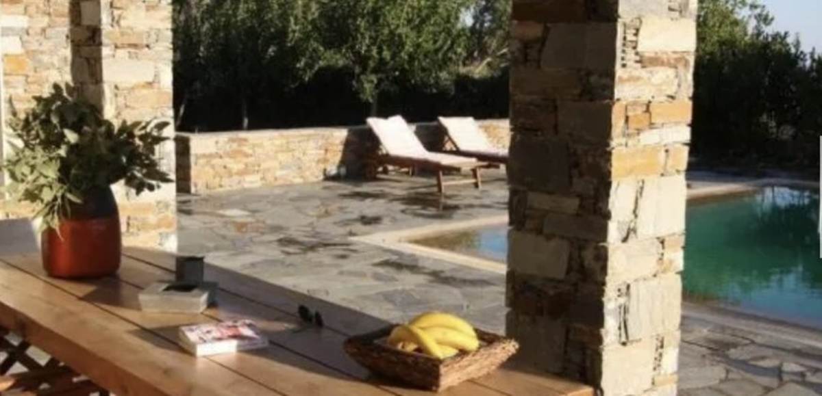 Κάρυστος Εύβοια. Πώληση Βίλας 367 Μ2.