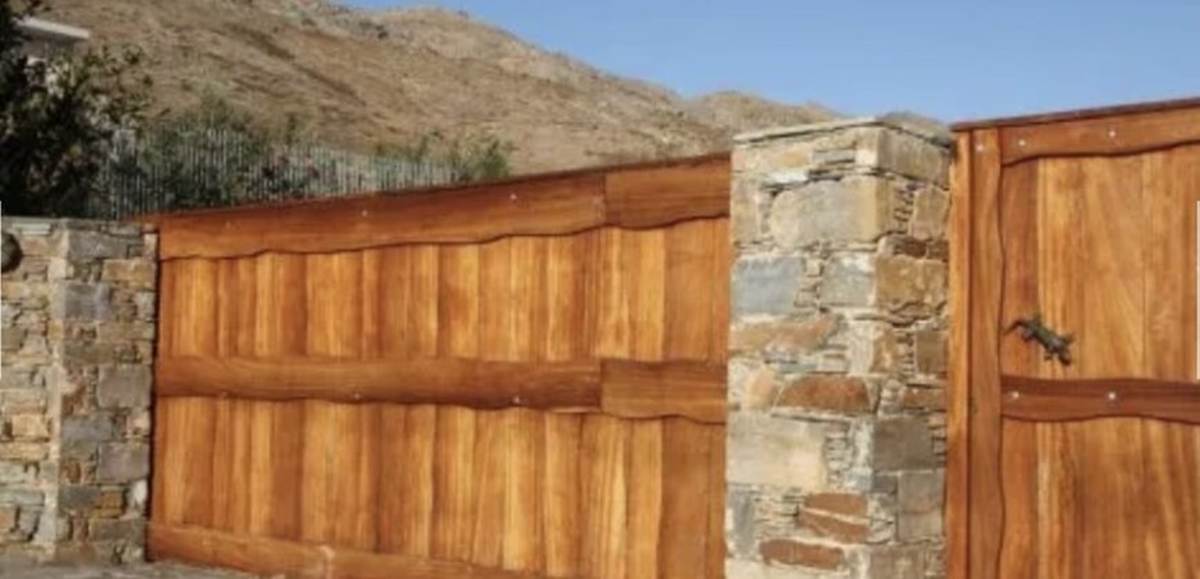 Κάρυστος Εύβοια. Πώληση Βίλας 367 Μ2.