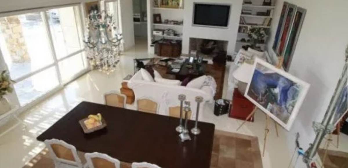 Κάρυστος Εύβοια. Πώληση Βίλας 367 Μ2.