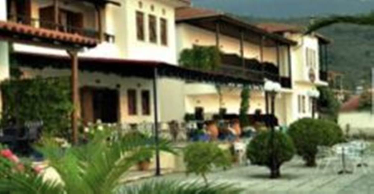 Χορευτό Πήλιο. Πώληση Ξενοδοχείου 965 Μ2, 17 δωματίων & 8 Studios.