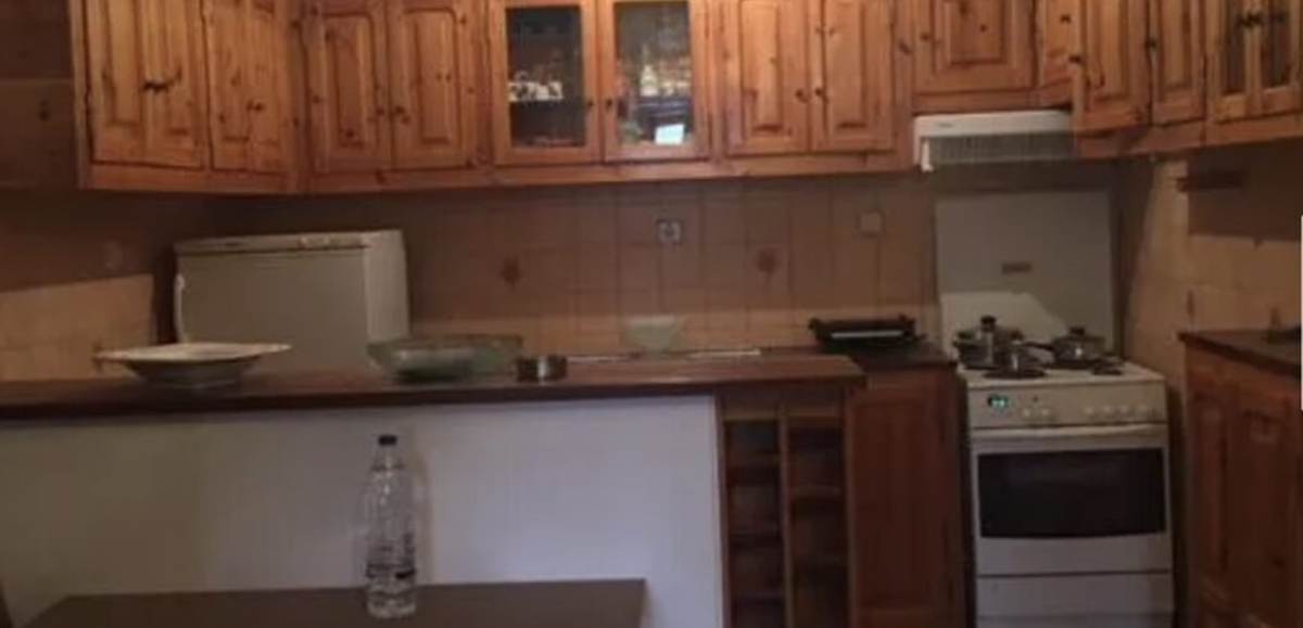 Ύδρα. Πώληση Μονοκατοικίας 220 Μ2.