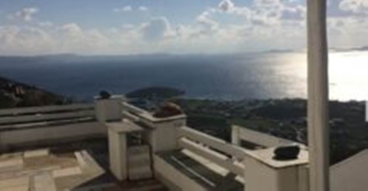 Αγ. Σώστης Τήνος. Πώληση Μονοκατοικίας 235 Μ2.