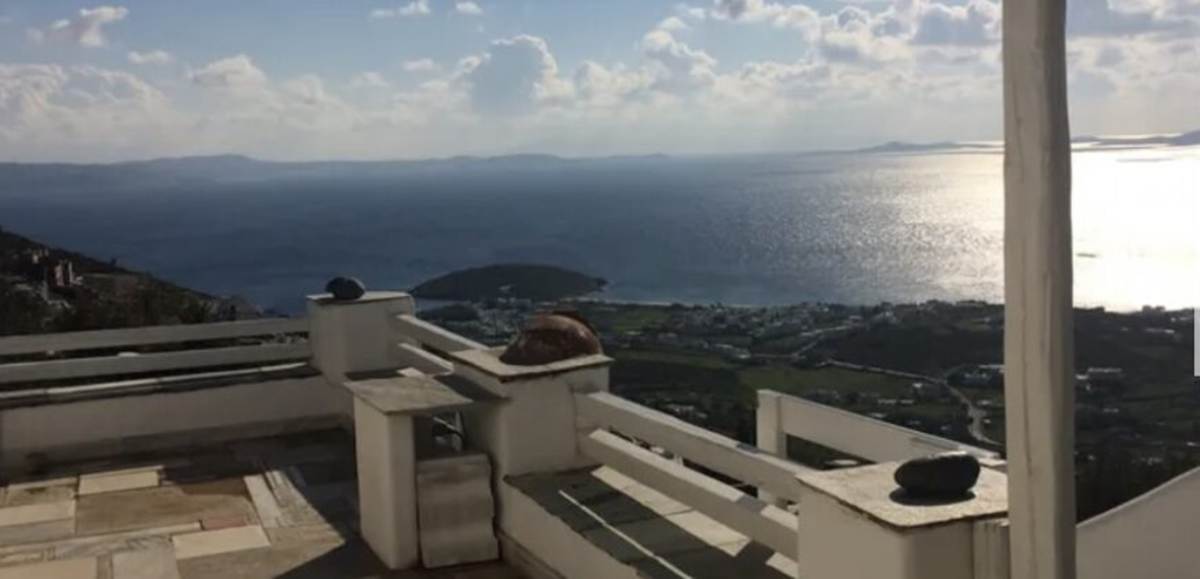 Αγ. Σώστης Τήνος. Πώληση Μονοκατοικίας 235 Μ2.