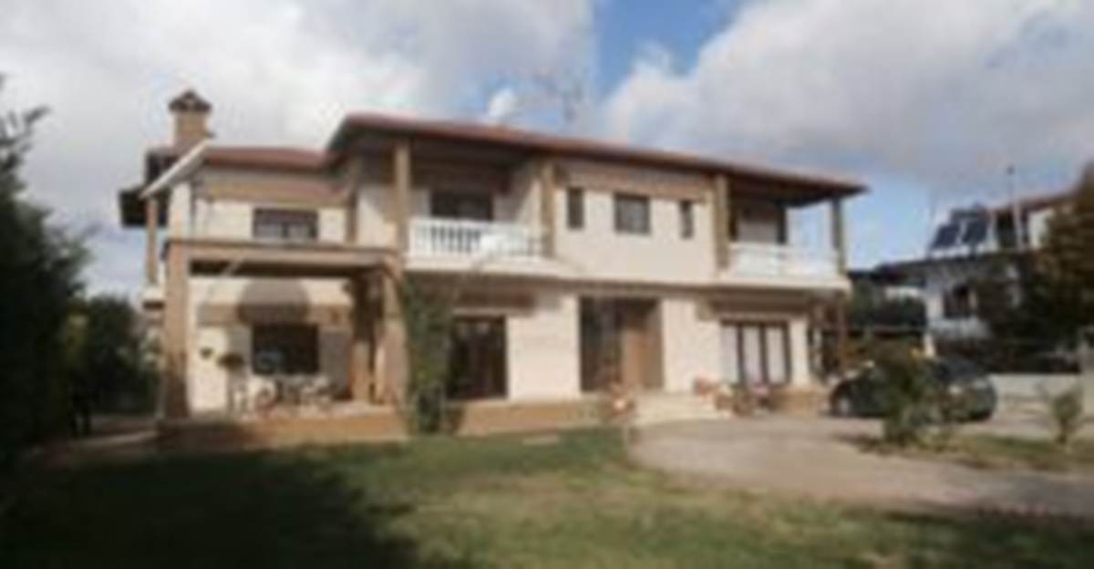 Τρίγλια Χαλκιδικής. Πώληση Μονοκατοικίας 400 Μ2.