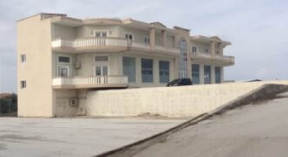 Πώληση  Επαγγελματικού Κτηρίου 1.200 Μ2, Πρέβεζα