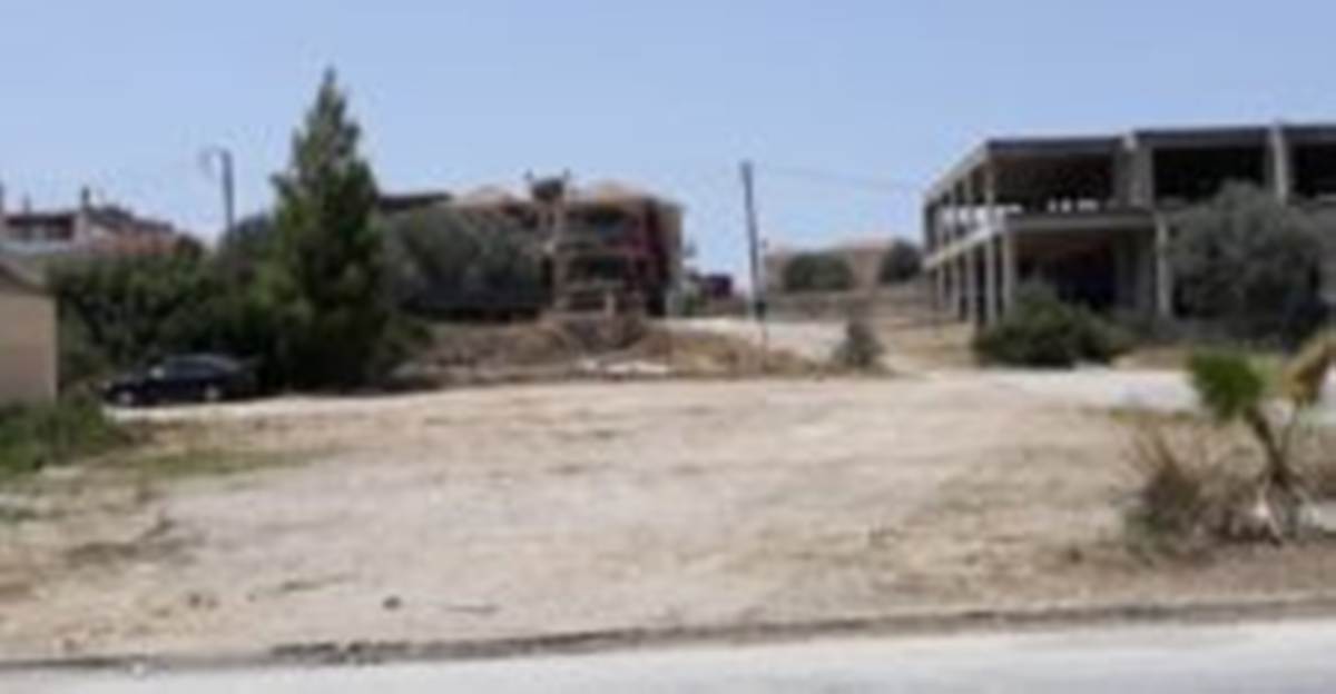 Πόρτο Χέλι. Πώληση Οικοπέδου 3.280 Μ2.