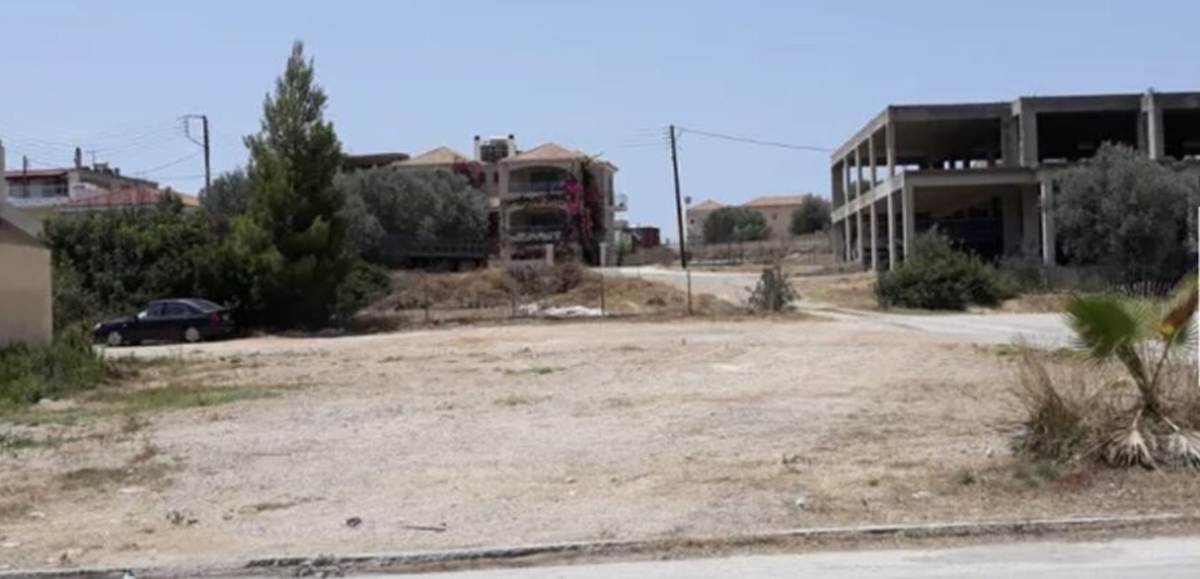 Πόρτο Χέλι. Πώληση Οικοπέδου 3.280 Μ2.