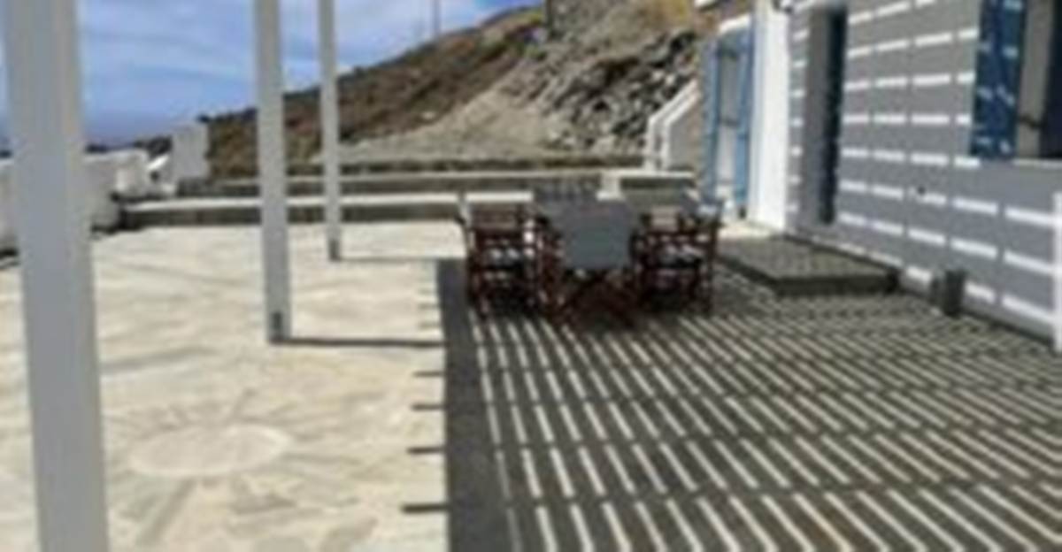 Κύθνος. Πώληση Μεζονέτας 120 Μ2.