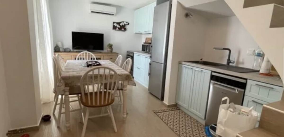 Κύθνος. Πώληση Μεζονέτας 120 Μ2.